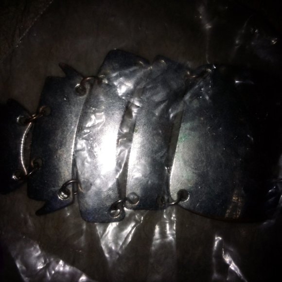 Pendant - Picture 2 of 2